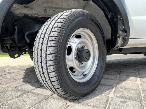 Imagen 15 de 15 de Nissan Np300 Diesel 4x4 2012