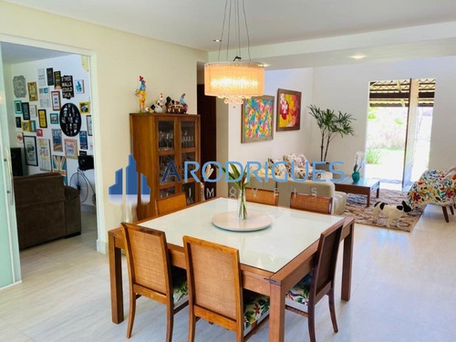 Imagem 23 de 30 de Belíssima Casa À Venda Em Ilhéus Com 2 Pavimentos, Sendo 3/4 Todas Suítes Com Acesso Exclusivo A Praia Renascer! - Ca00579