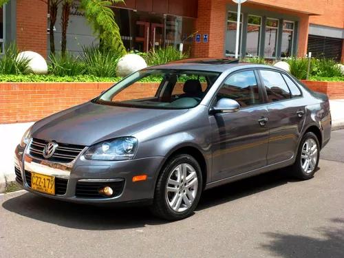 Volkswagen Bora 2.5 Exclusive