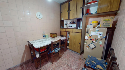 Venta Casa 4 Amb Monoamb Araujo Al 2200 Parque Avellaneda