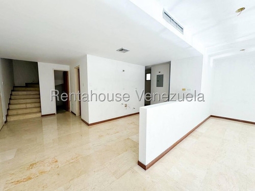 Apartamento En Venta En Los Naranjos De Las Mercedes Caracas