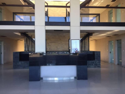 Oficina En Rivera Park A La Venta