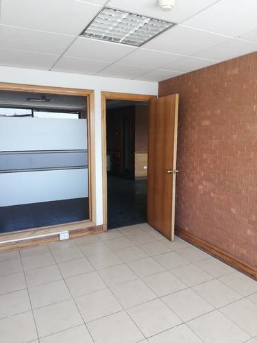 Imagen 3 de 10 de Oficinas De 240 M2 En El Centro De Talca
