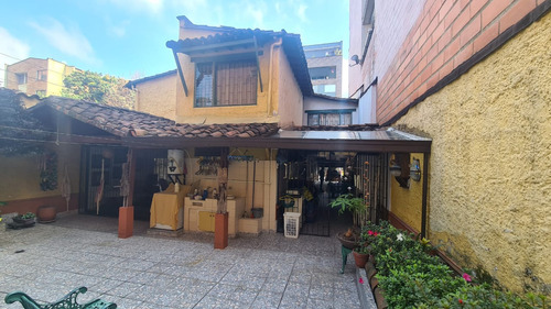 Casa Lote En Venta En Envigado 