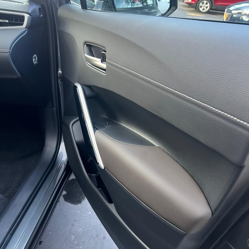 Toyota Corolla Cross Se-g 1.8 Hibrida 2026 Gris