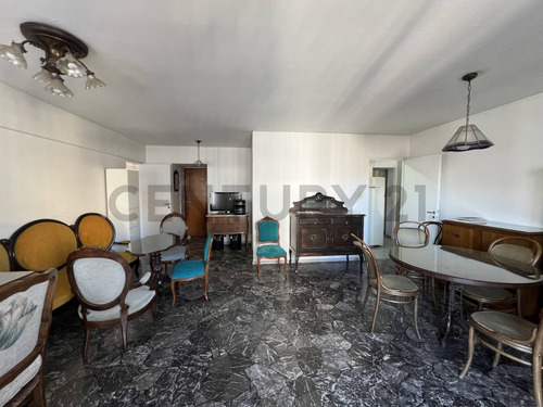 Departamento En Venta En Ciudad De Mendoza