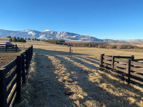 Coyhaique - Balmaceda (64372)