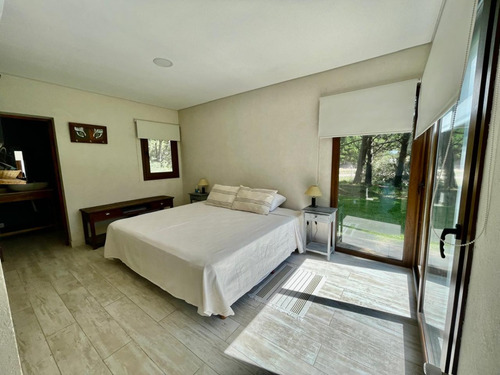 Casa En Alquiler En Costa Esmeralda, Barrio Ecuestre