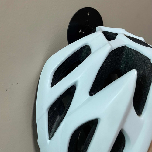 Imagem 4 de 4 de Suporte De Parede Para Capacete De Ciclismo