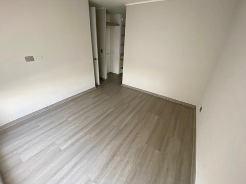 ¡moderno Depto. En Macul, A Solo Pasos De Metro Las Torres!