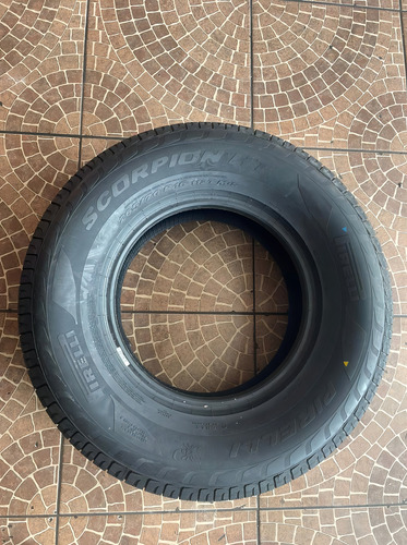 Pneu Pirelli Aro 16 Scorpion Ht 265/70r16 112t Hilux L200