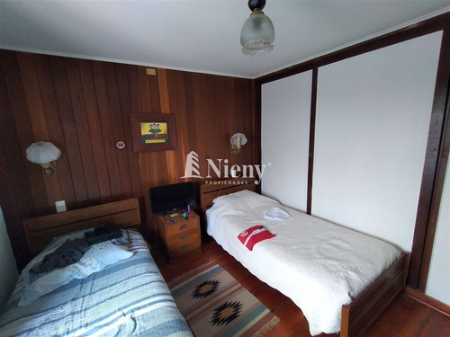 Casa En Venta De 5 Dormitorios En Subida Labarca Concón