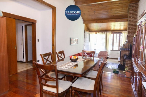 Olivos Golf. Excel Chalet 5 Amb - Jardin Quincho Pileta!