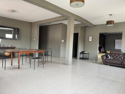 En Venta Casa Quinta Ubicada En Avenida Principal De Naguanagua Cód 288173