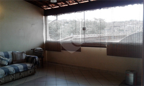 Imagem 16 de 17 de Casa 2 Dormitórios - Taboão Da Serra - Reo368393
