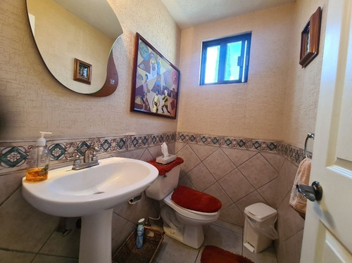 Residencia De Lujo En Venta En Rincón Campestre, Diseño Arquitectónico Luxury