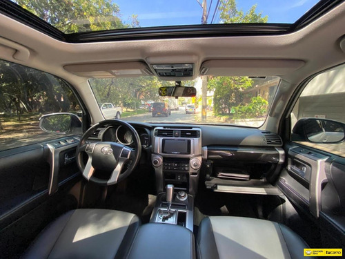 Toyota 4 Runner Sr5 4*4 Tp 4000cc