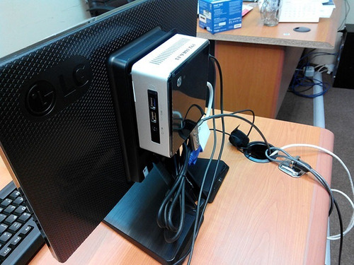 Nuc Intel Celeron Mini Pc Modelo J 4 505 Original Garantia