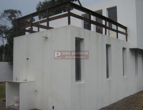 Casa En Pinares- Ref: 37553