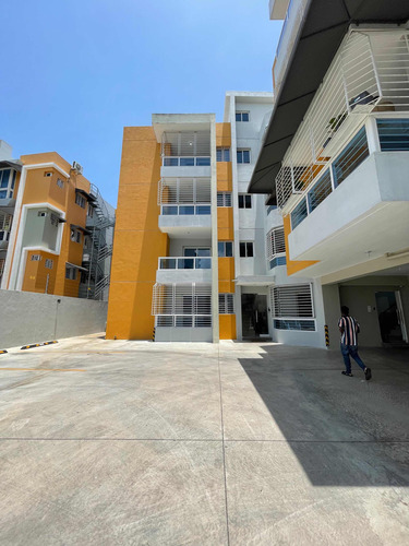 Vendo Apartamento De 3 Habitaciones En Vista Hermosa
