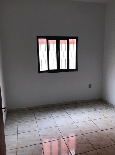 Casa Para Venda Em Volta Redonda, Dom Bosco, 2 Dormitórios, 1 Banheiro, 4 Vagas - 086_2-483134