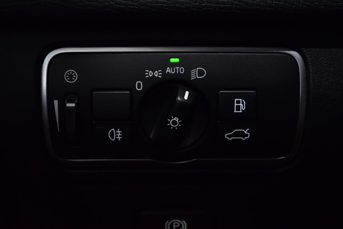 Imagen 13 de 20 de Volvo Xc60 2.5 T5 Momentum
