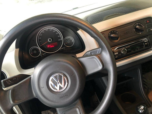 Imagem 9 de 11 de Volkswagen Up