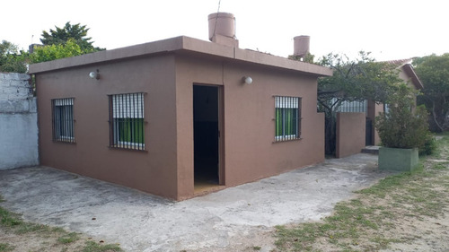 Imagen 1 de 9 de Venta Departamento Tipo Casa Centrico A 300mts Del Mar