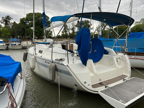 Velero Bavaria Cruiser 32 - 2011 - Volvo 30hp 