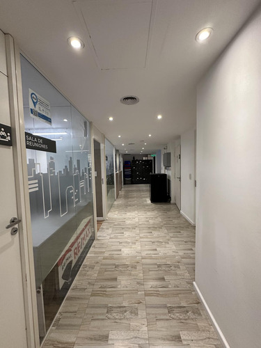 Gran Local Comercial De 450 M2 C/ Entrepiso Y Fondo En Villa Devoto A La Venta