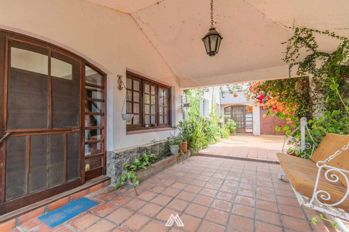 Venta De Casa 4 Dormitorios Con Renta En Atlántida