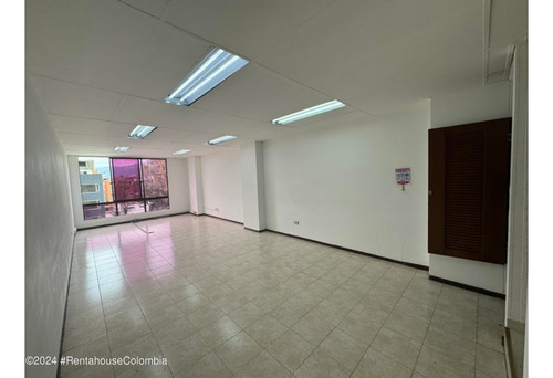 Comercial En El Lago(bogota) Rah Co: 25-158