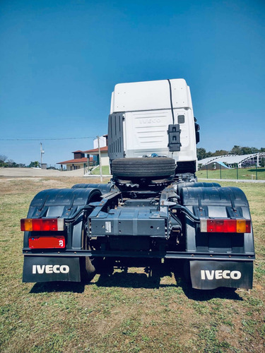 Imagem 3 de 9 de Iveco Hi Way