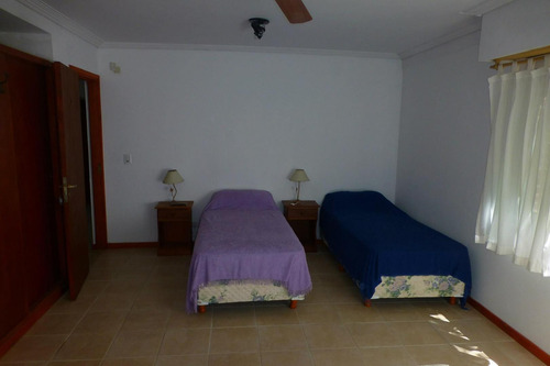 Imagen 4 de 28 de Venta Hosteria Calle Valle Fertil Y Del Melgacho -pinamar-