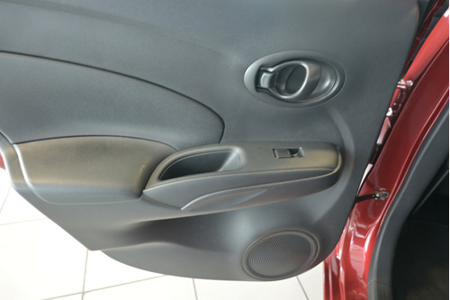 Nissan V-Drive 1.6 Mt A/C Audio