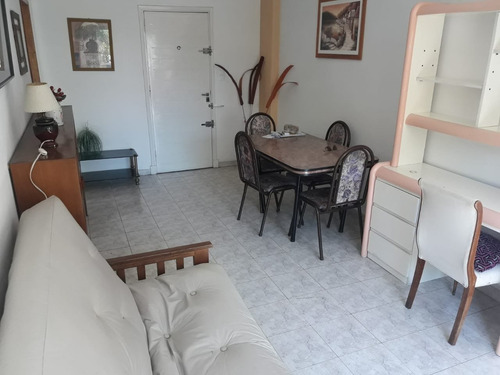 Imagen 1 de 9 de Departamento 2 Ambientes C/ Dependencia