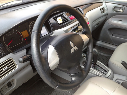 Imagen 10 de 18 de Mitsubishi Lancer Touring - Automatica