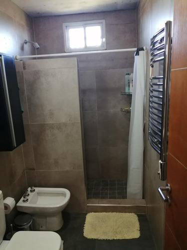 Imagen 25 de 28 de Ph Ideal 2 Familias - Benito P. Galdos Al 2100 - Quilmes Oeste
