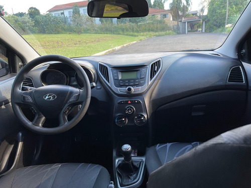 Imagem 7 de 12 de Hyundai Hb20 1.0 Comfort Plus (flex)