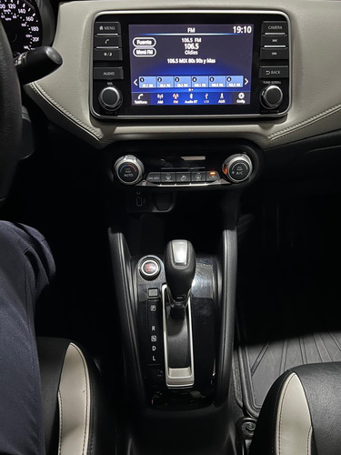 Versa Platinum 4 Cilindros 1.6 Lts