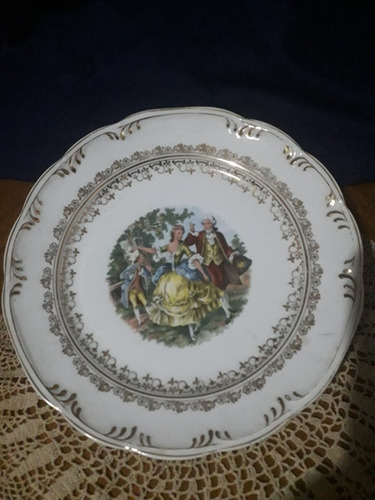 Muy Lindo Y Antiguo Plato Porcelana P/decoración  (cj Bco)