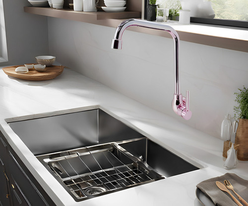 Torneira Para Cozinha Água Fria Monocomando De Parede Flexível Giratória Arejador Alta Pressão Bica Grande Articulada Resistente Gourmet Simples Moderna Rotativa Móvel Esperta Abs Plástico Maleável