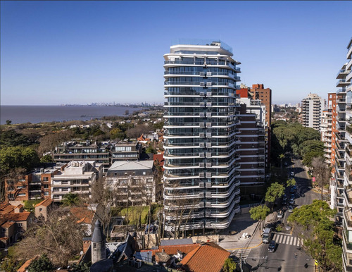 Venta Departamento 4 Ambientes En La Lucila Sobre Avenida Libertador