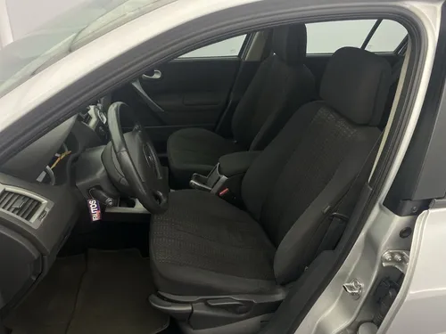 Renault Megane 2 2.0 Dynamique Fase 2 Hb