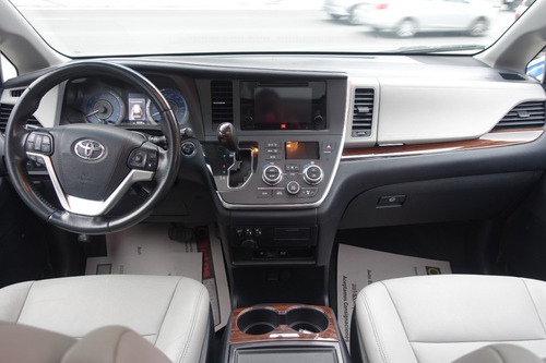 Imagen 5 de 13 de Toyota Sienna Limited 2015