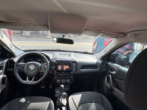 Fiat Toro 1.8 Endurance 16v Flex 4x2 Aut. 4p