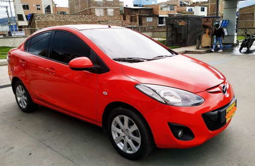 Mazda 2 Sedan