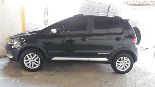 Imagem 10 de 11 de Volkswagen Crossfox 2016 1.6 16v Msi Total Flex 5p