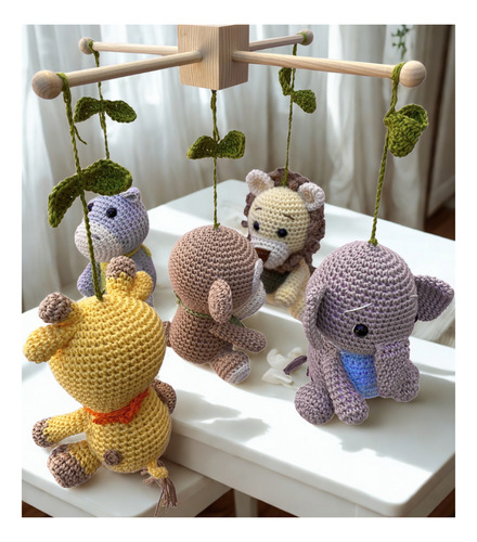 Móbile Safári Amigurumi Em Crochê