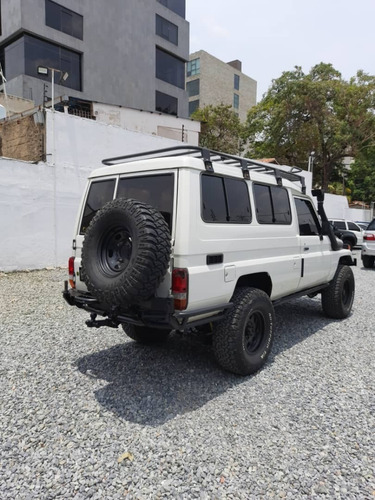 Imagen 6 de 15 de Toyota Macho